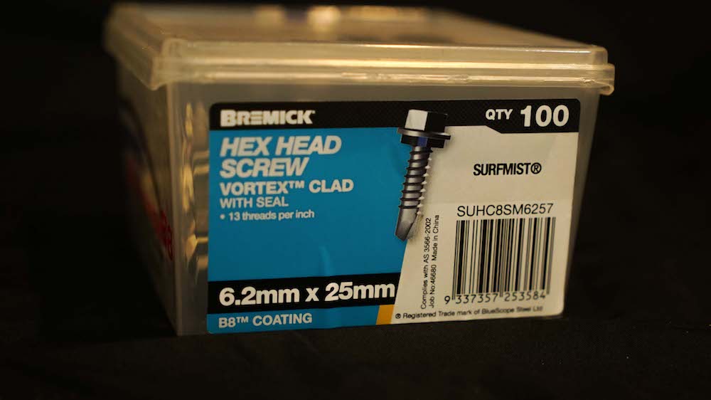 HEX HEAD SCREW SURFMIST